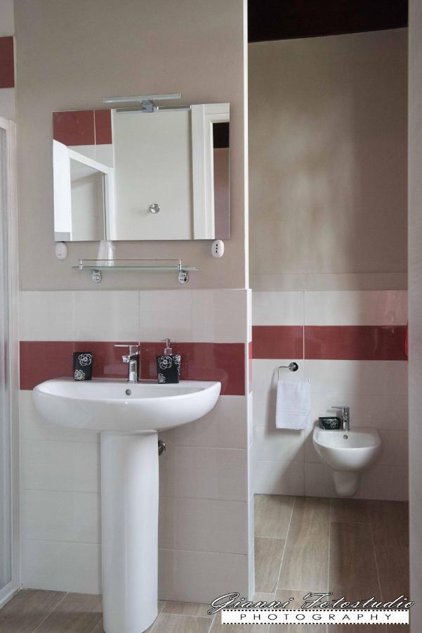 B&B Barbettini Bereguardo ภายนอก รูปภาพ